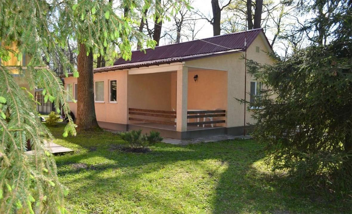 Fastov Dibrova Club旅馆 外观 照片